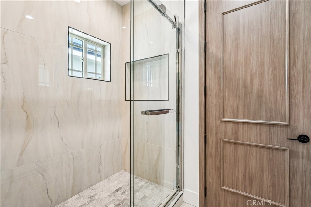 MLS #DW25054086 image #39