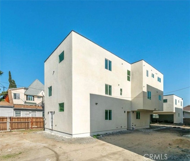 MLS #DW25056319 image #1