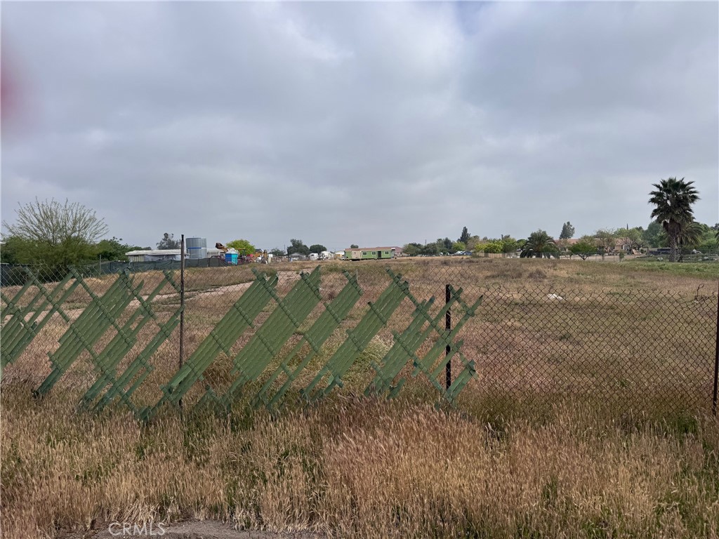 MLS #DW25099706 image #0