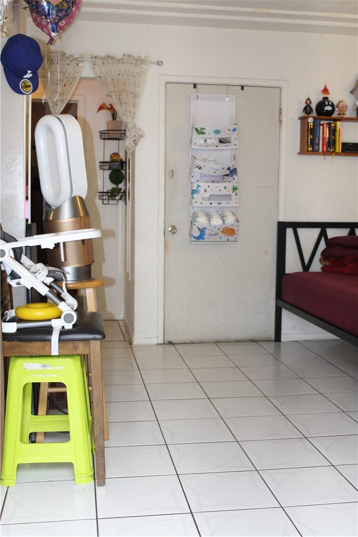 MLS #DW25110409 image #5