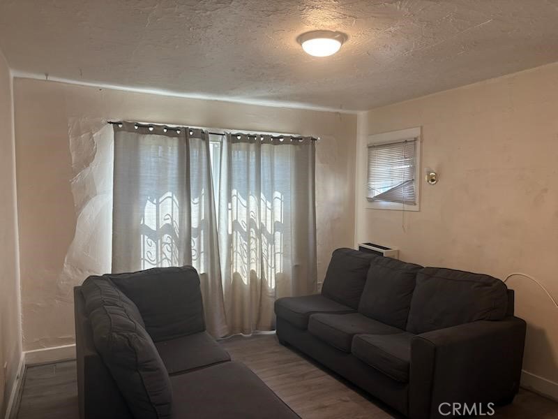 MLS #DW25118413 image #42