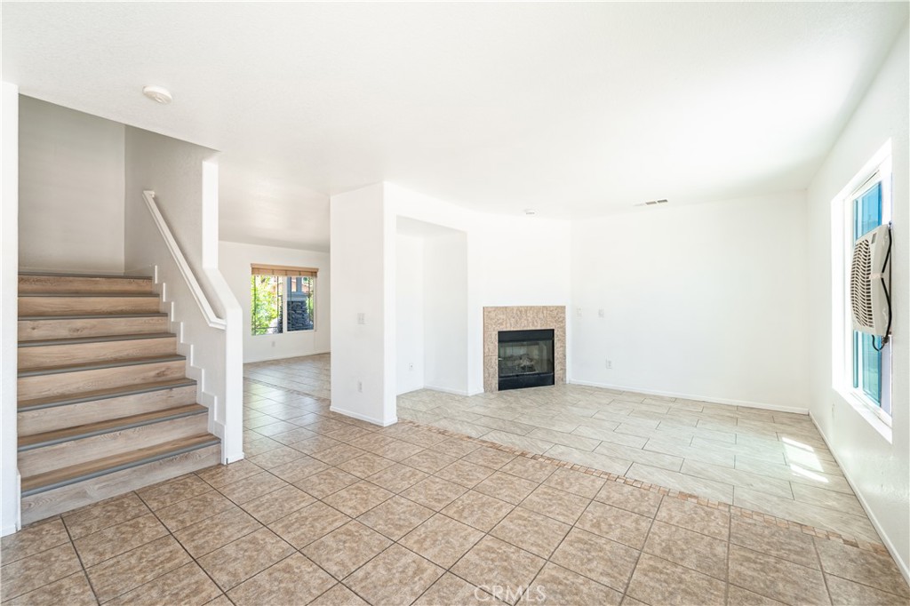 MLS #DW25121777 image #13