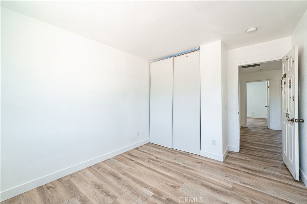 MLS #DW25121777 image #15