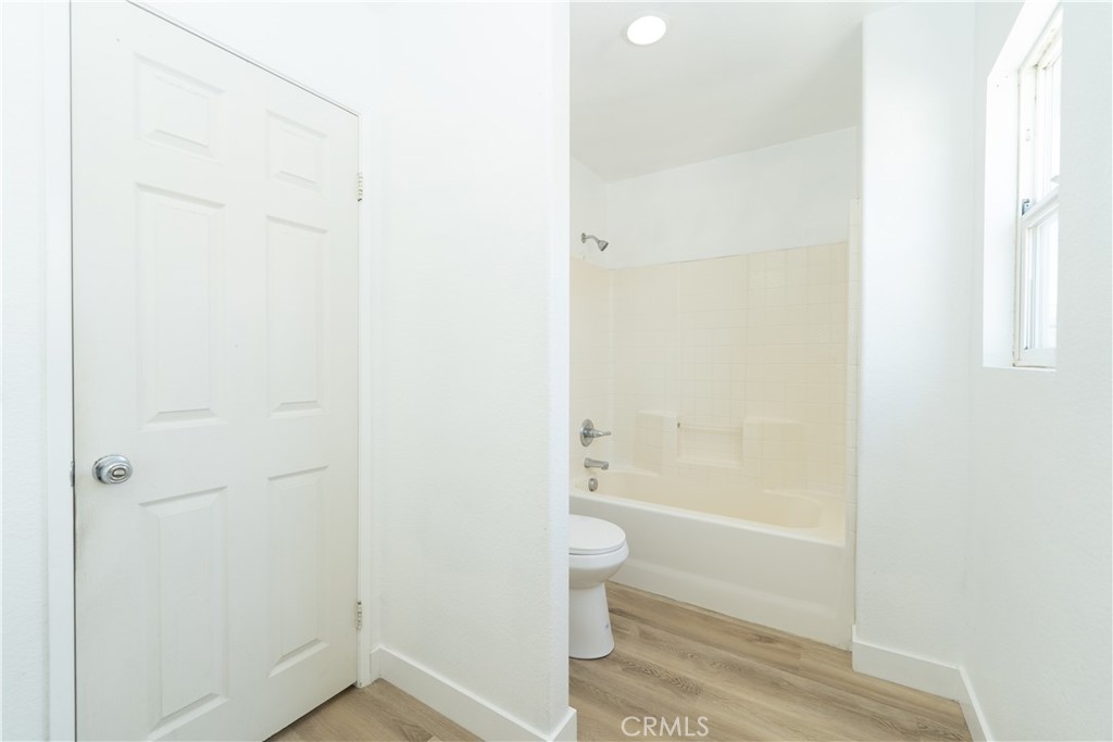 MLS #DW25121777 image #28