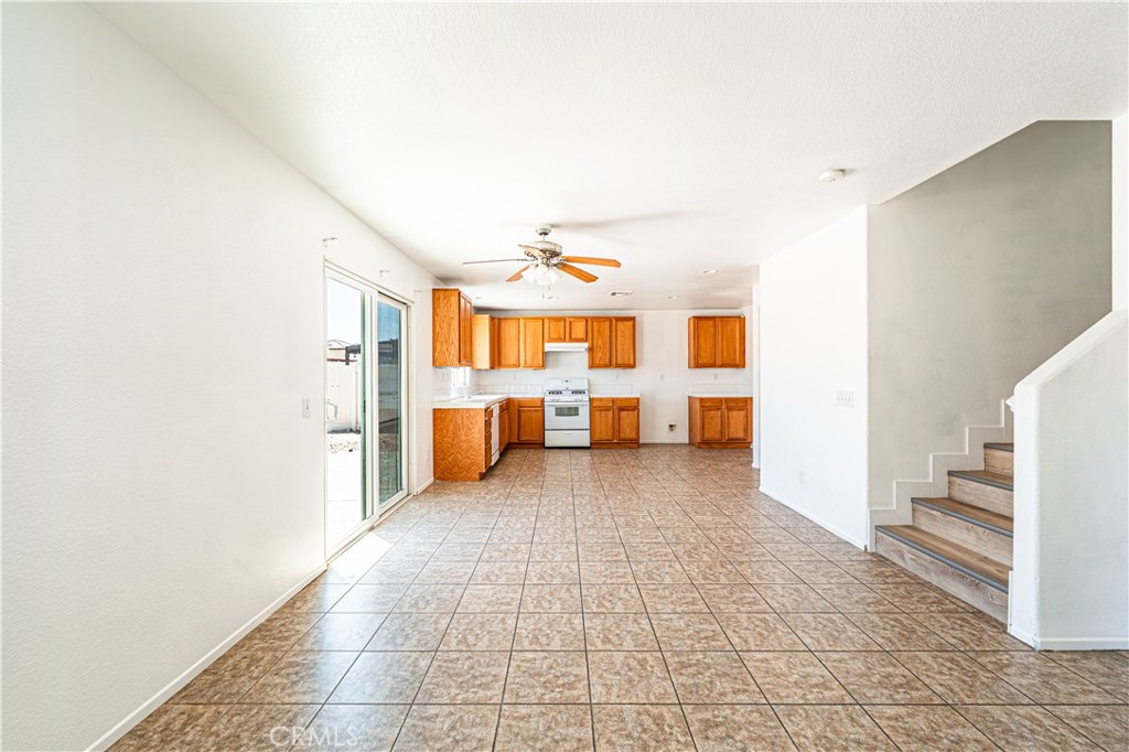 MLS #DW25121777 image #6