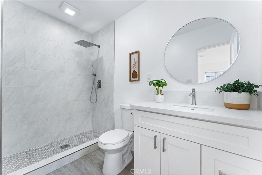 MLS #DW25122568 image #32