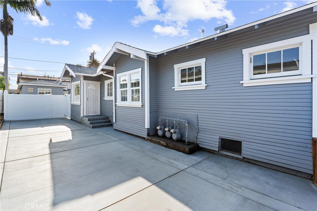 MLS #DW25122568 image #4