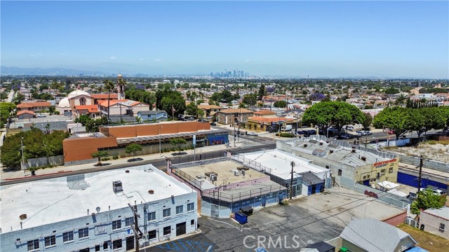 MLS #DW25124339 img 2