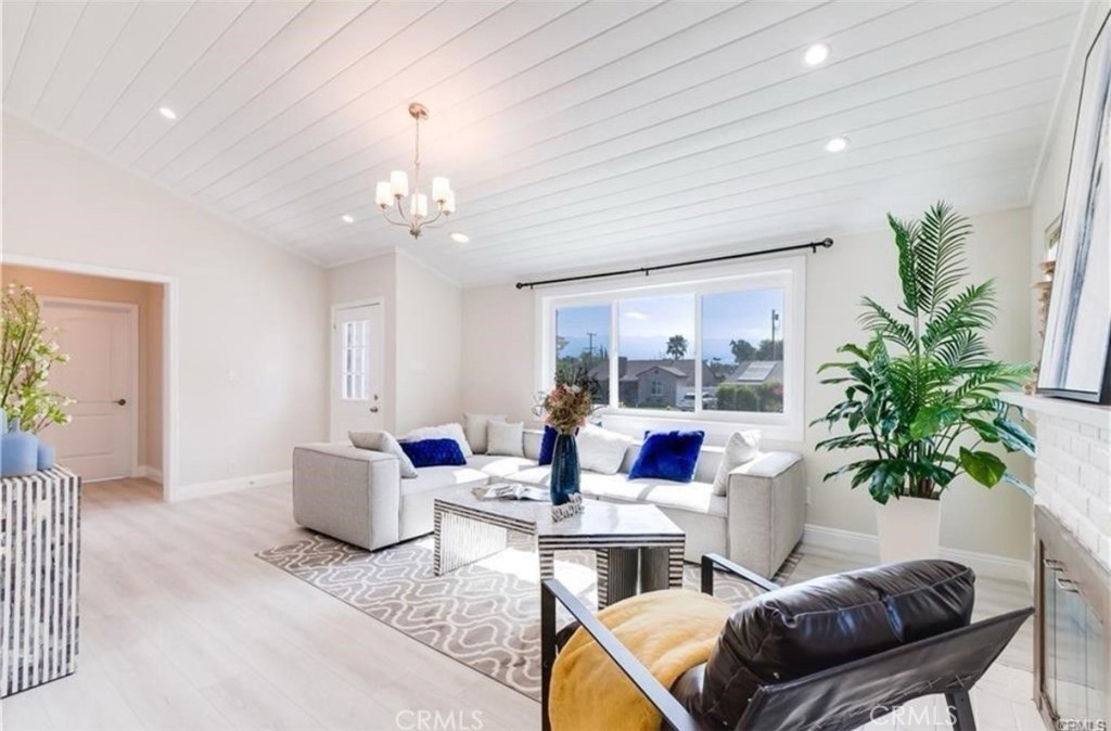 MLS #DW25127740 image #2