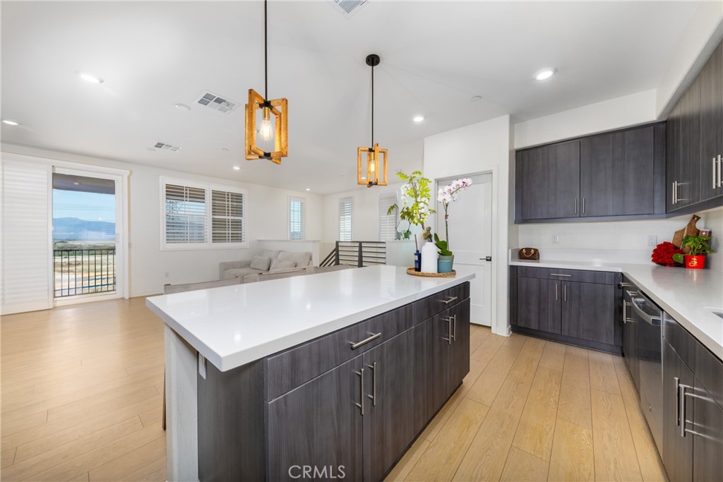 MLS #DW25128989 image #15