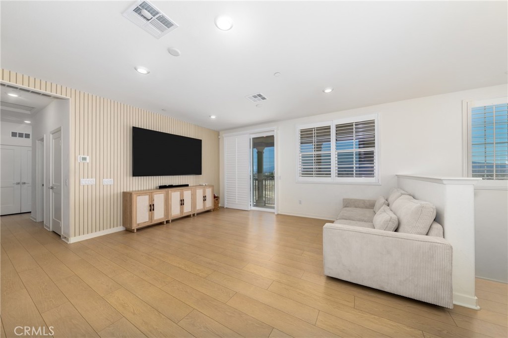 MLS #DW25128989 image #8