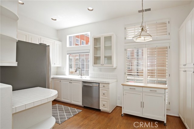 MLS #DW25132568 image #13