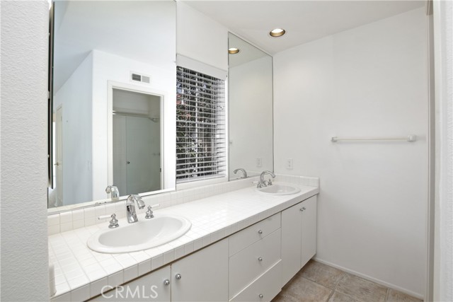 MLS #DW25132568 image #18