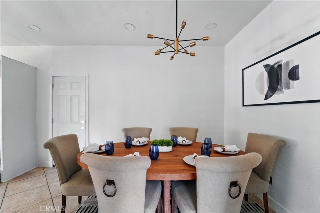 MLS #DW25132802 image #11