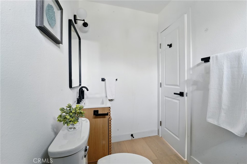 MLS #DW25132802 image #24