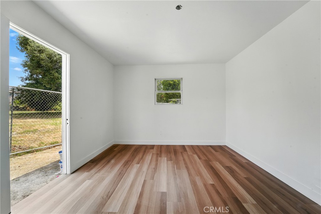 MLS #DW25132802 image #32