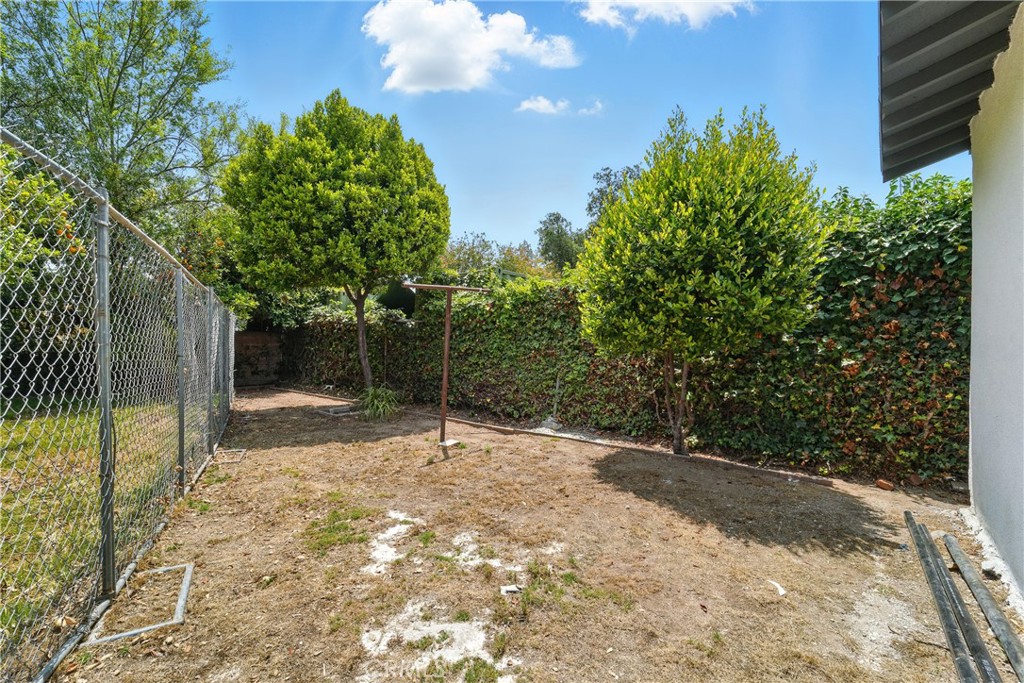 MLS #DW25132802 image #36