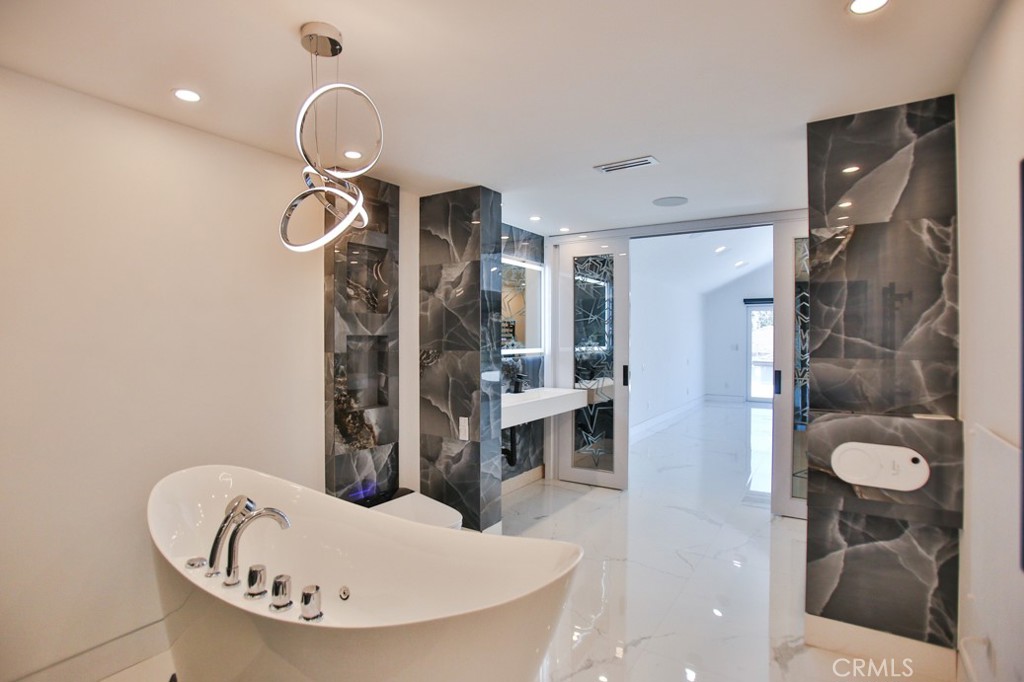 MLS #DW25137120 image #26