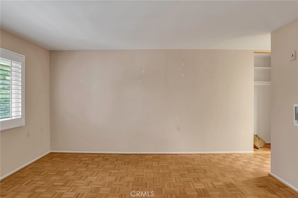 MLS #DW25142389 image #12