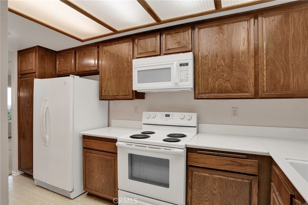 MLS #DW25142389 image #22