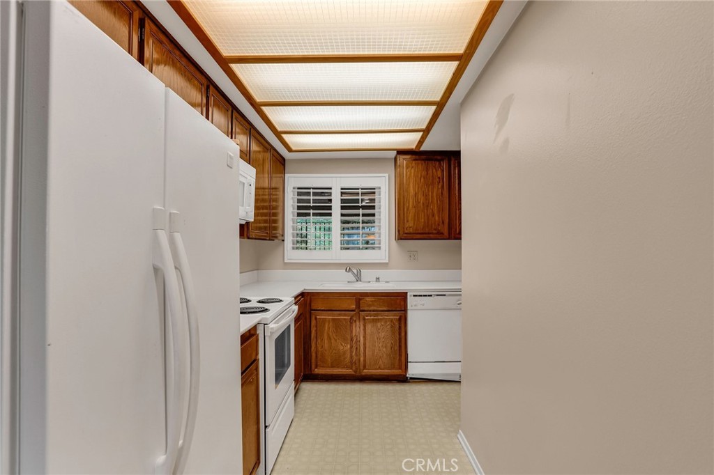 MLS #DW25142389 image #26