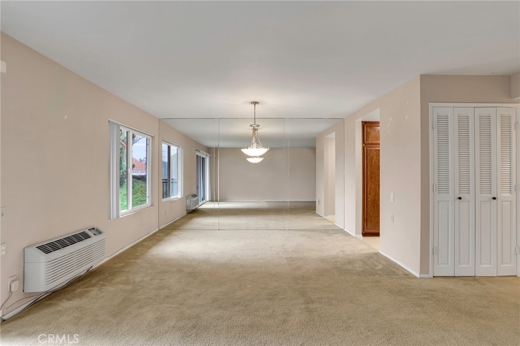 MLS #DW25142389 image #3