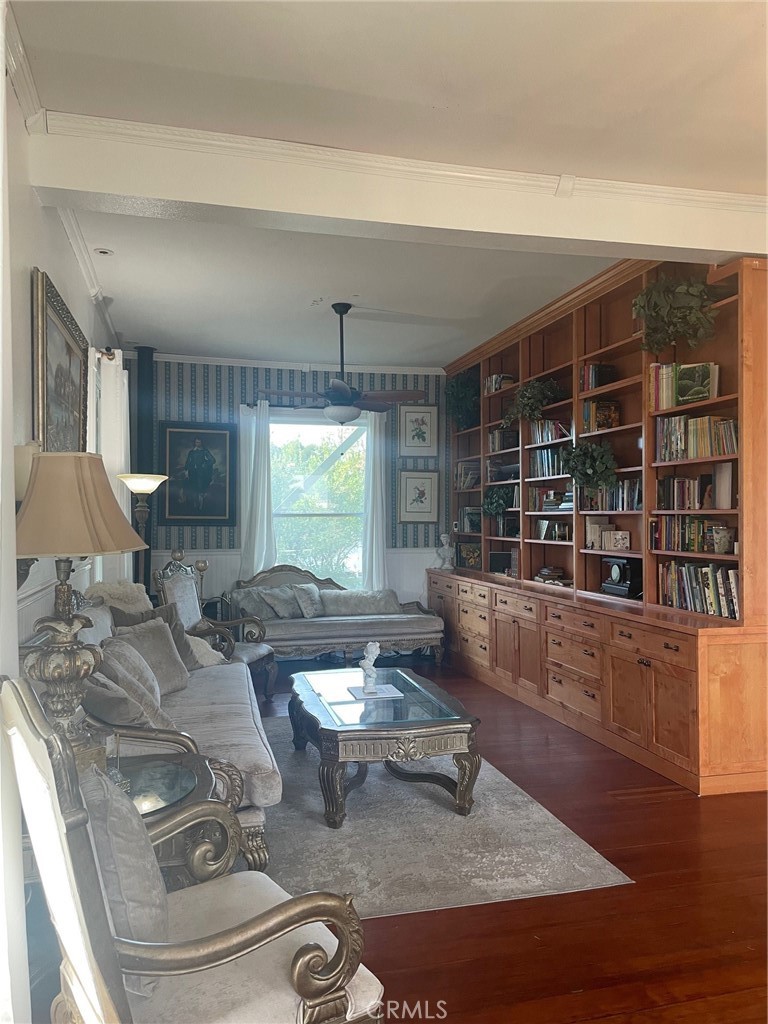 MLS #DW25142645 image #2