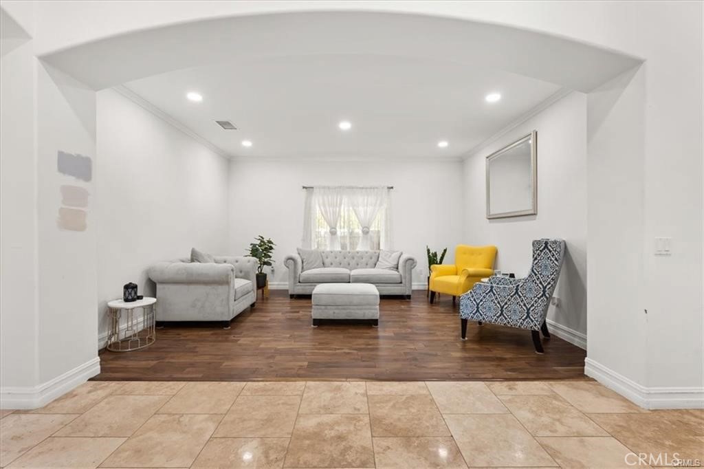 MLS #DW25145928 image #4