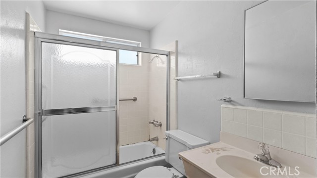 MLS #DW25151308 image #8