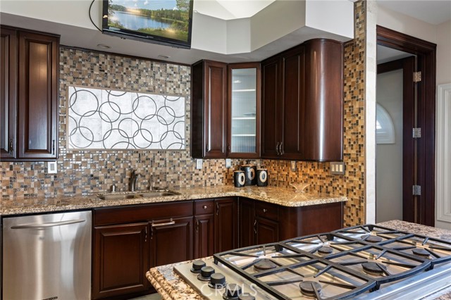 MLS #DW25152751 image #15