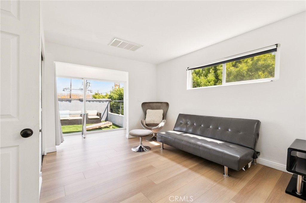 MLS #DW25163013 image #27