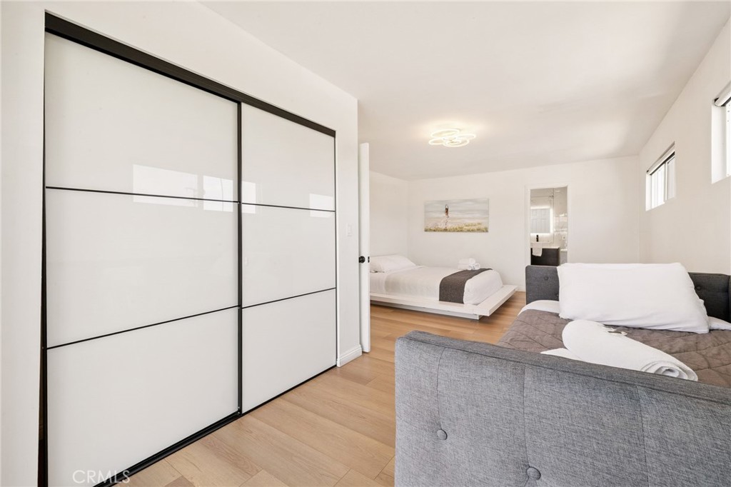 MLS #DW25163013 image #34