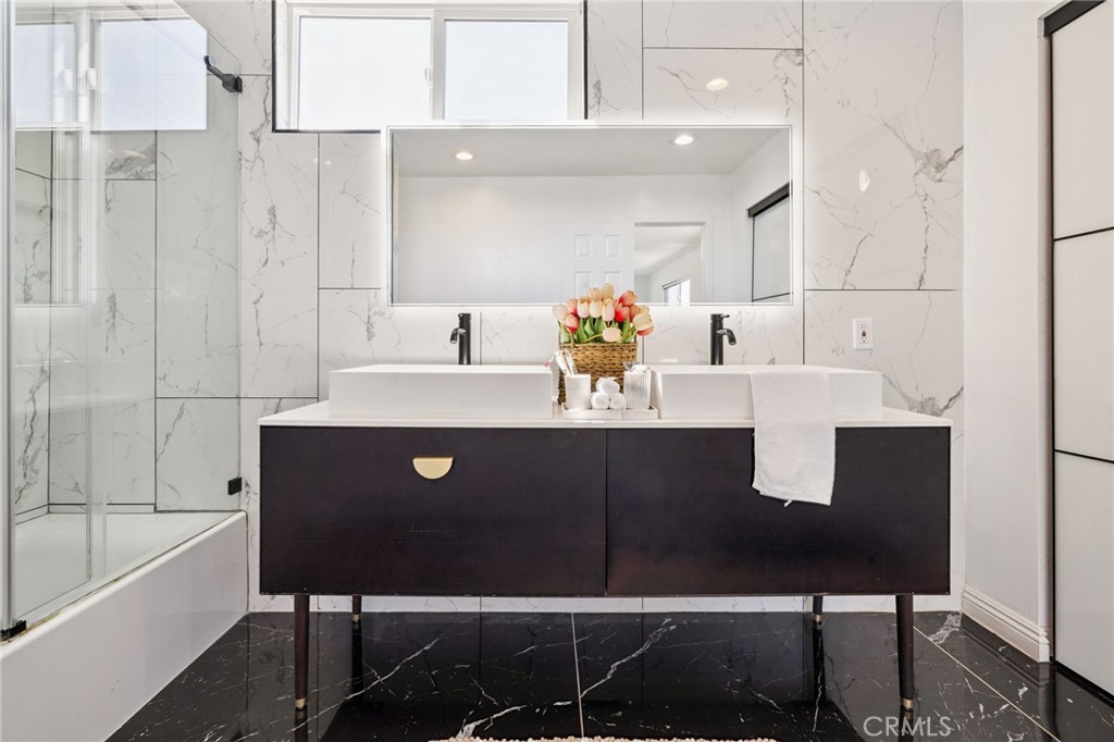 MLS #DW25163013 image #41