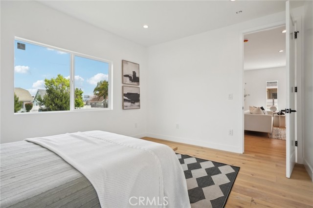 MLS #DW25163709 image #12