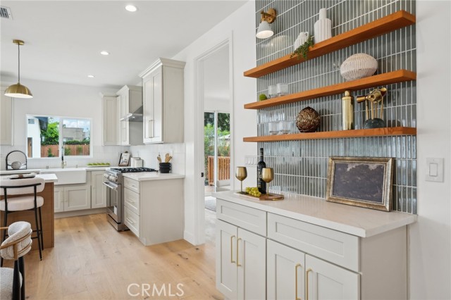 MLS #DW25163709 image #6