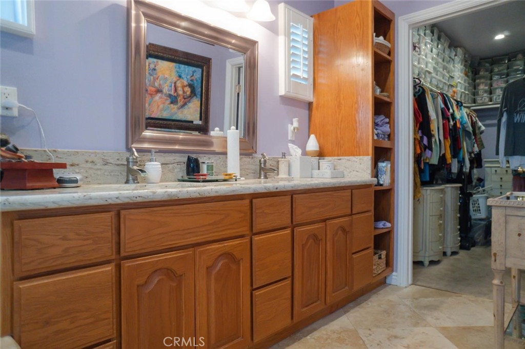 MLS #DW25175849 image #36