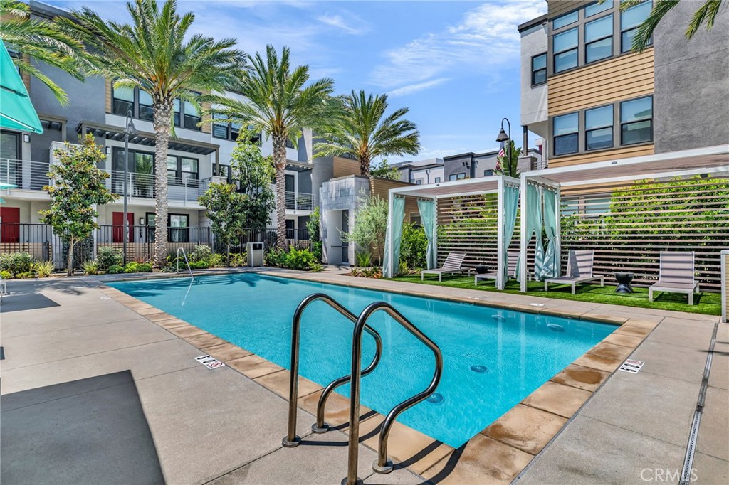 MLS #DW25175986 image #33