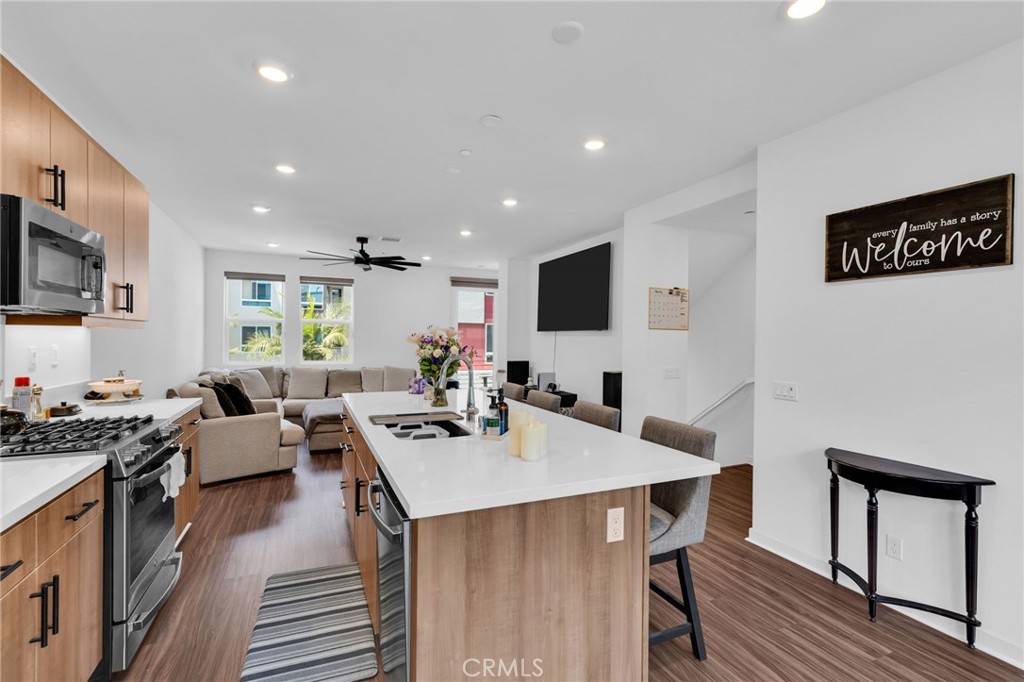 MLS #DW25175986 image #5