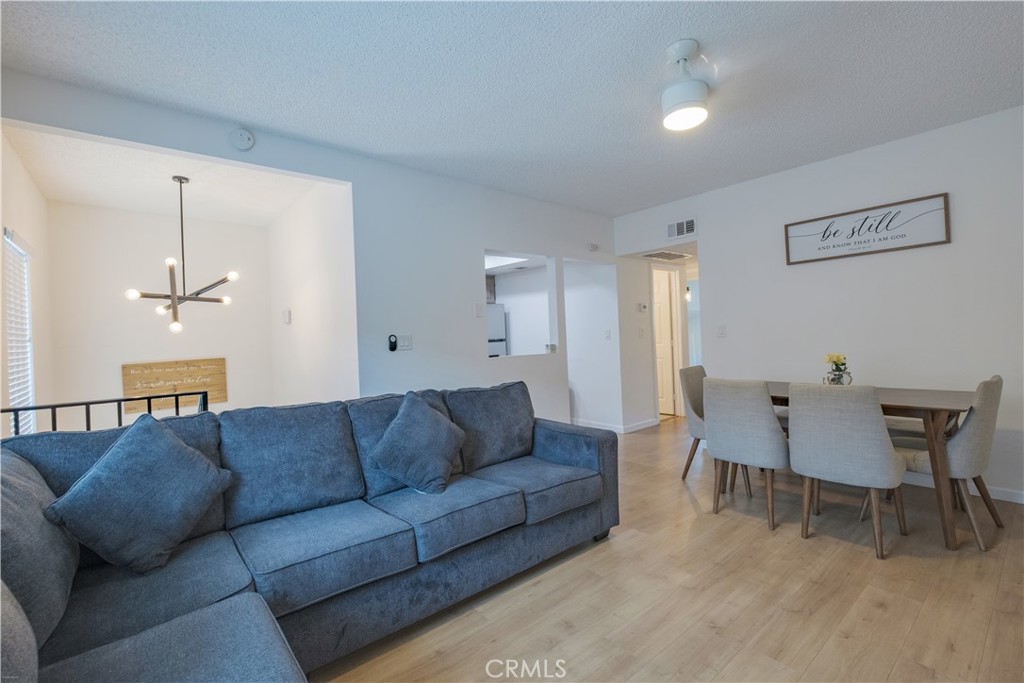 MLS #DW25176359 image #3