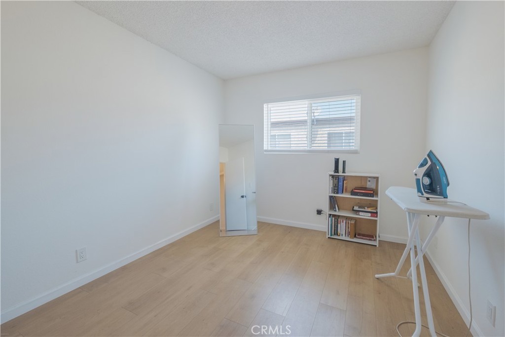 MLS #DW25176359 image #8