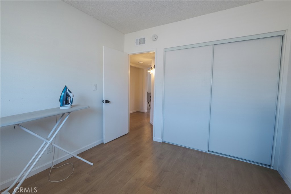 MLS #DW25176359 image #9