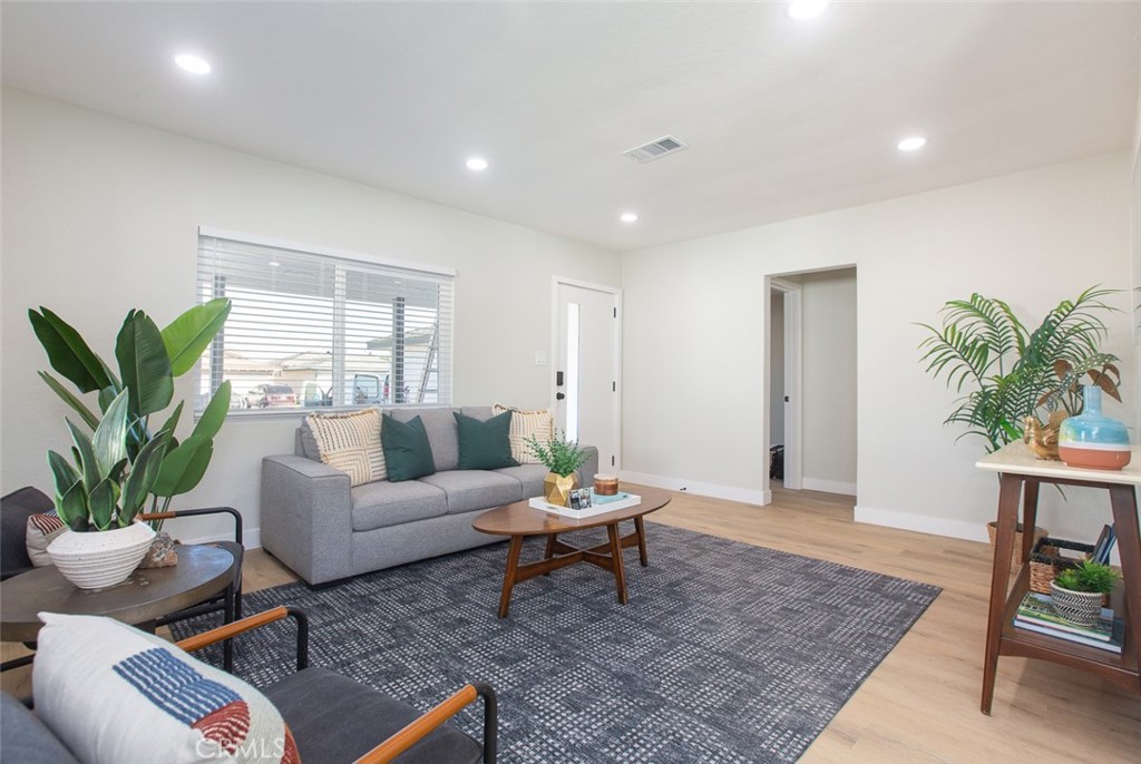 MLS #DW25179439 image #10