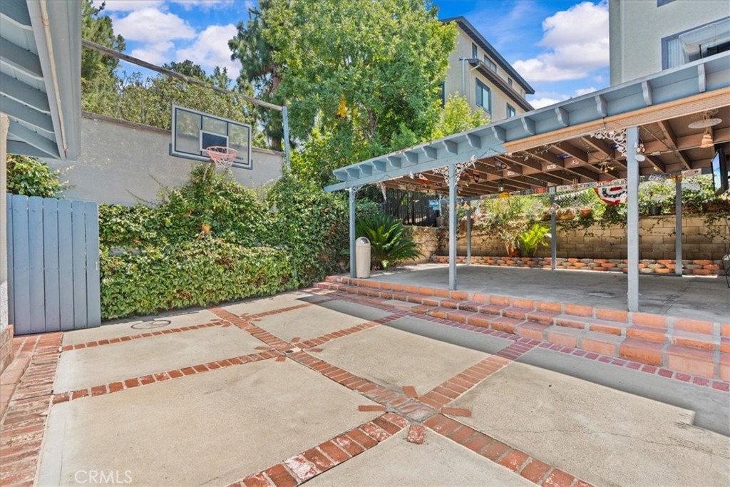 MLS #DW25180215 image #10