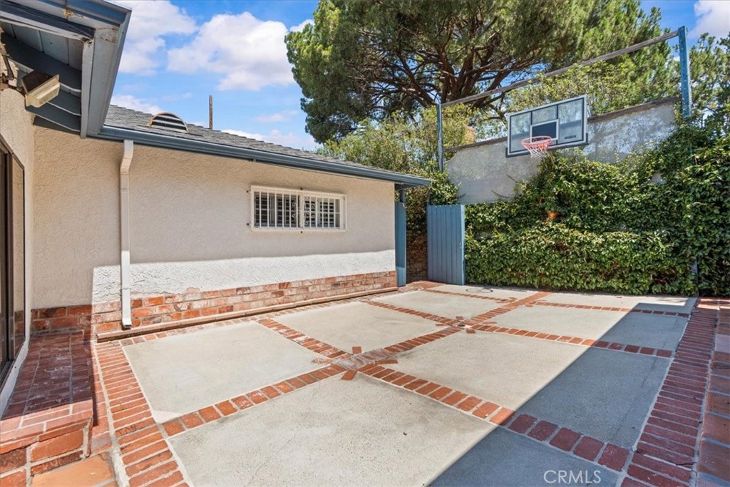 MLS #DW25180215 image #11