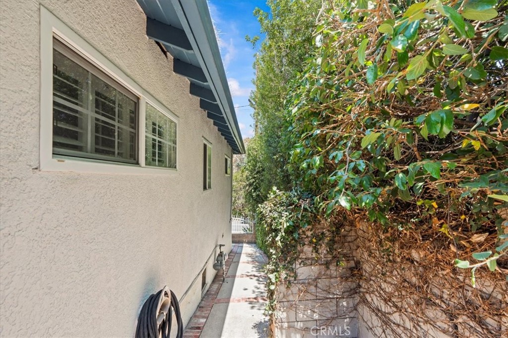 MLS #DW25180215 image #6