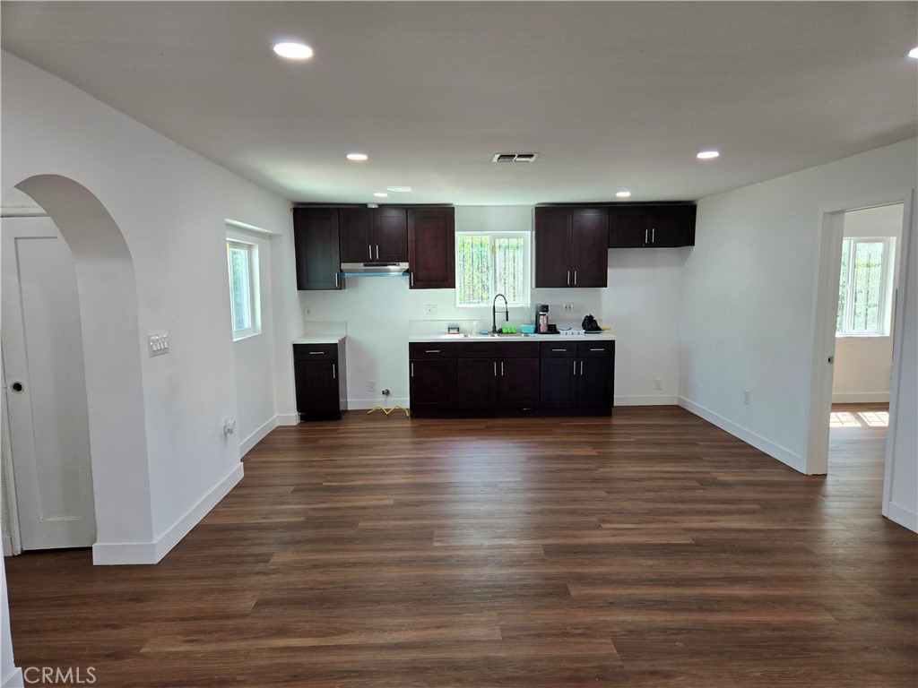 MLS #DW25180655 image #14