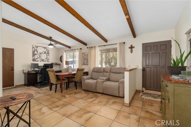 MLS #DW25181381 image #5