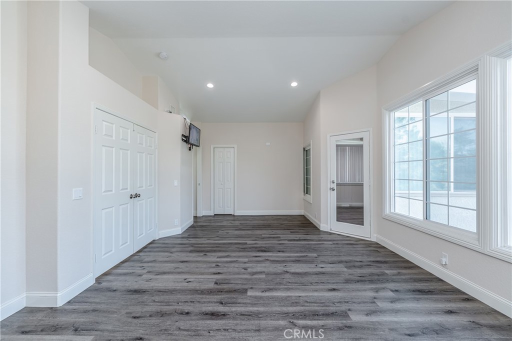 MLS #DW25181970 image #15