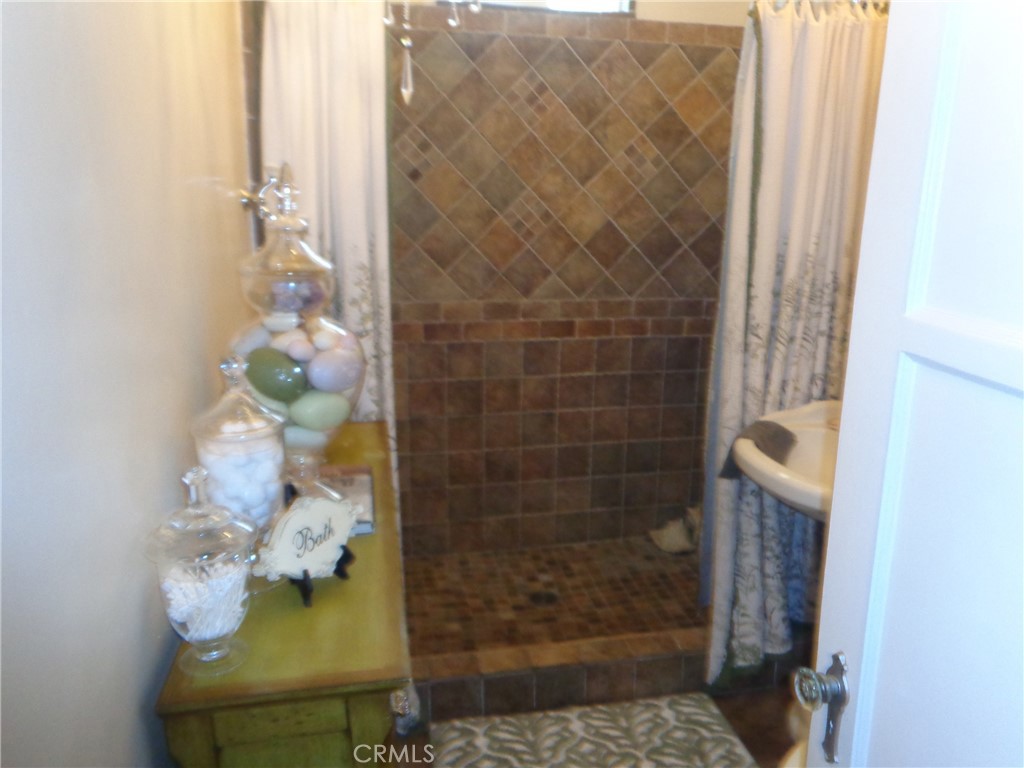 MLS #DW25181973 image #34