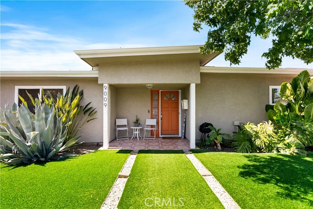 MLS #DW25182042 image #0